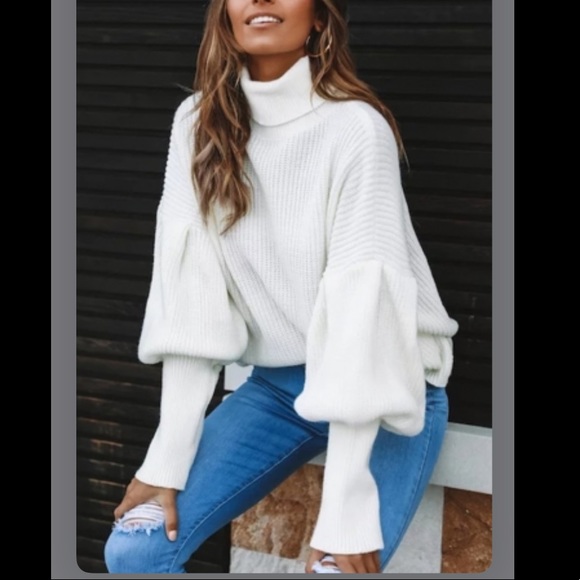 K.Faye’s Boutique Sweaters - White Turtleneck Lantern Sleeve pullover sweater